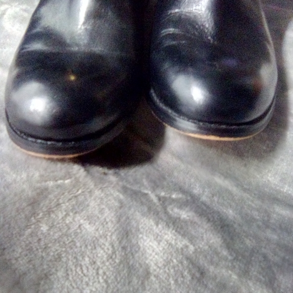 Michael Kors Arley Ankle Boots - Picture 3 of 9